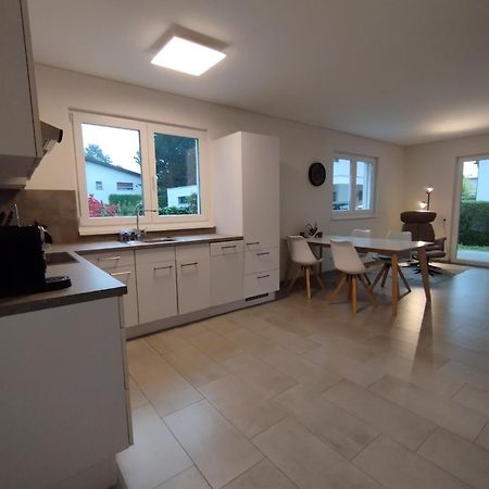 Crown Living Design Apartment - Gratis Parkplatz - Wlan - Kueche - Self Check-In Altach Exterior photo